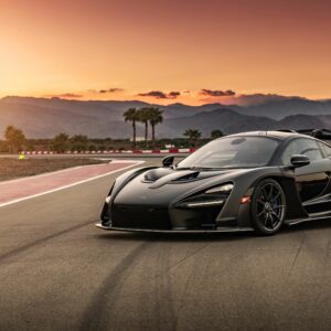 Mc-Laren Side view Black